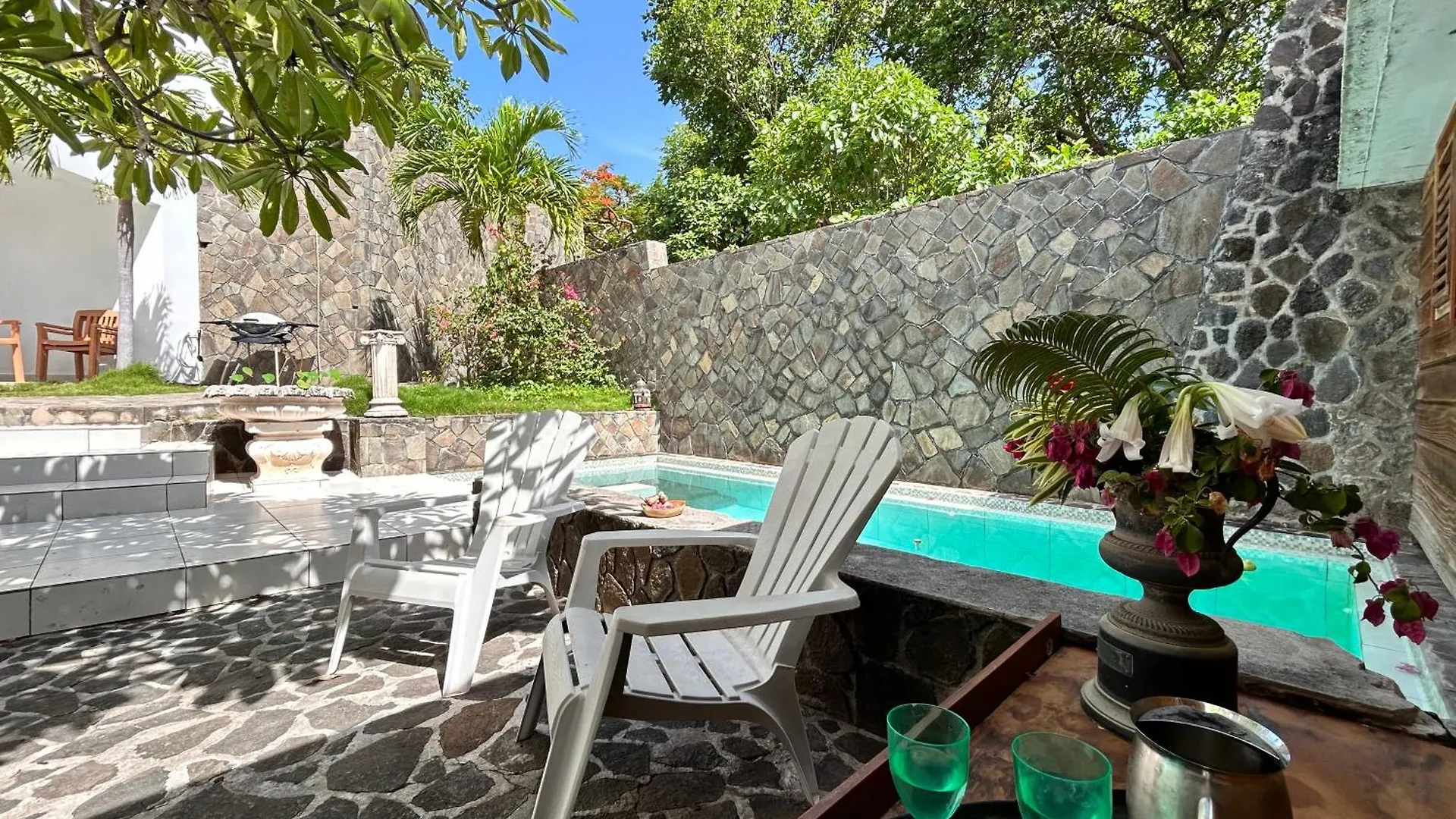 Fortress J Bequia Port Elizabeth