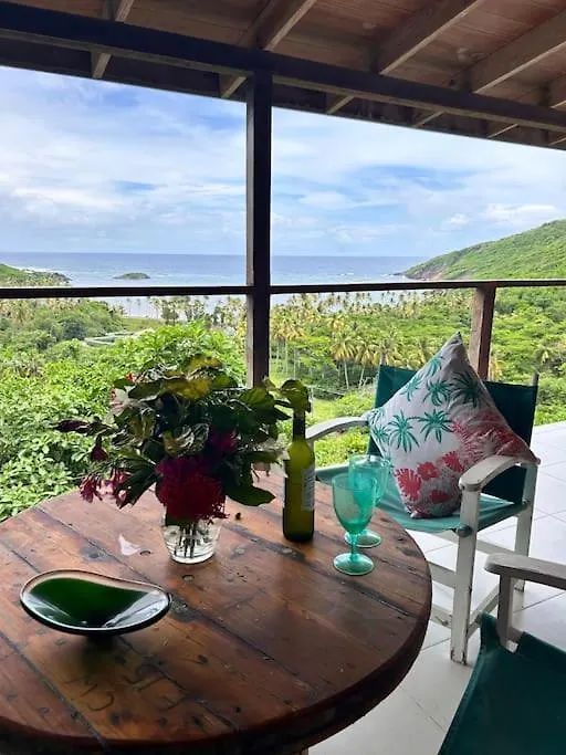 Villa Fortress J Bequia Port Elizabeth
